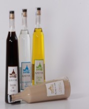 PACK DE 3 LICORES.BODEGA ALAN DE VAL